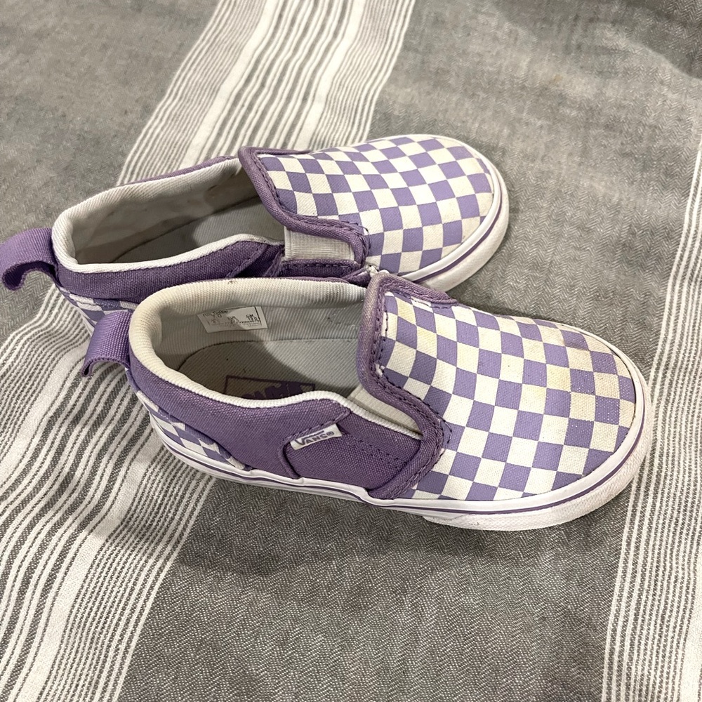 Velcro vans slip ons